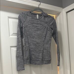 Lululemon Gray Women's Long Sleeve Top NEW